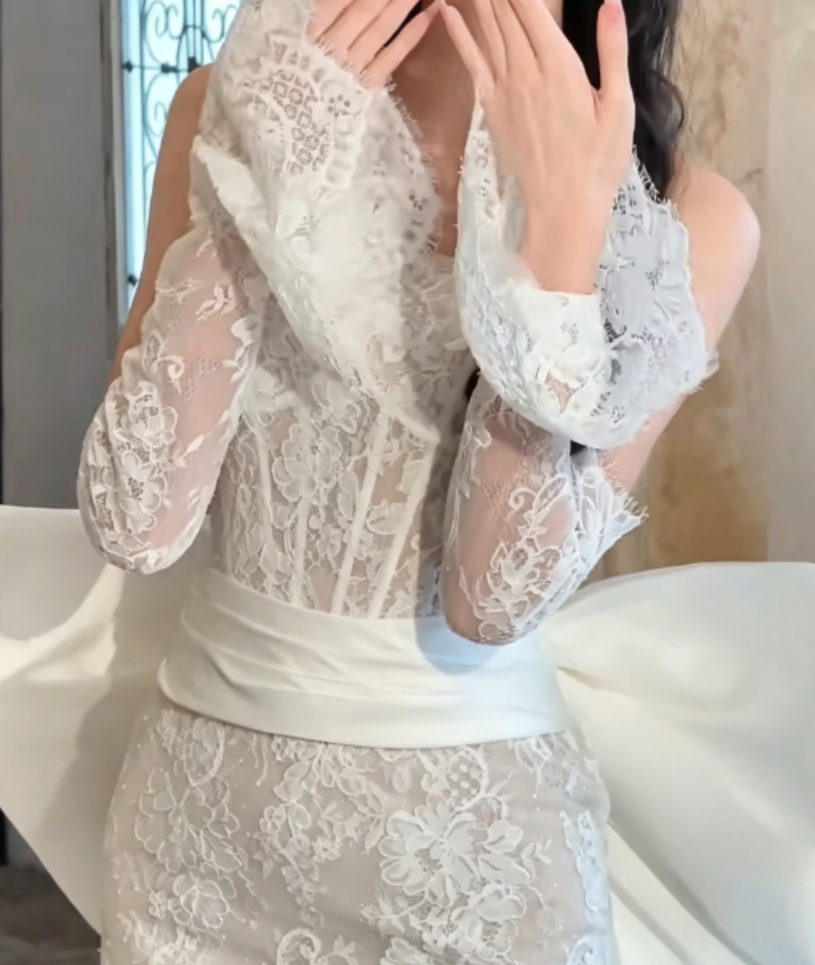 Charming Strapless Lace Wedding Dress With Sleeves Bow Train Mermaid Bridal Dress GG6312