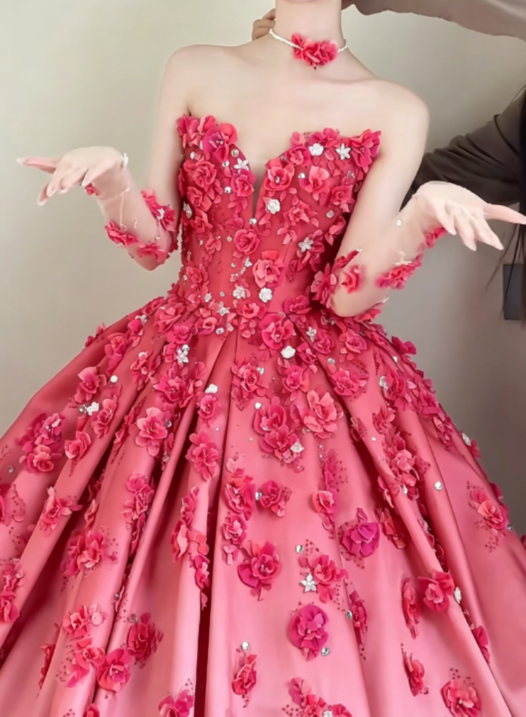 Sweet Strapless Gradient Pink Prom Dress Appliques Rhinestones A-Line Evening Dress GG6316