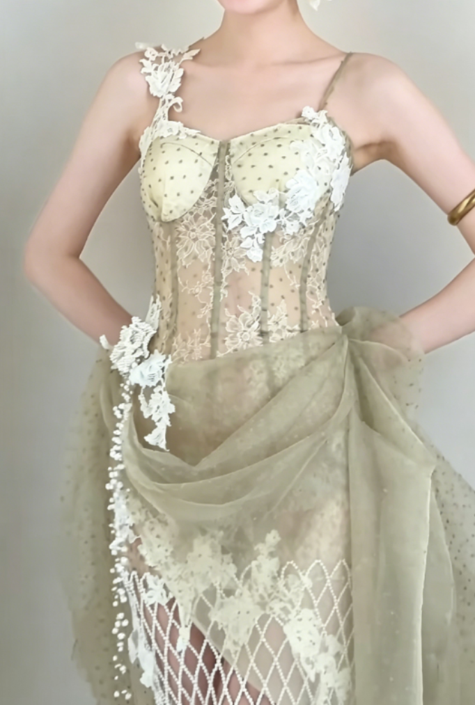 Ornate Spaghetti Straps Green Prom Dress Green Tulle Mesh Sheath Evening Dress GG6324