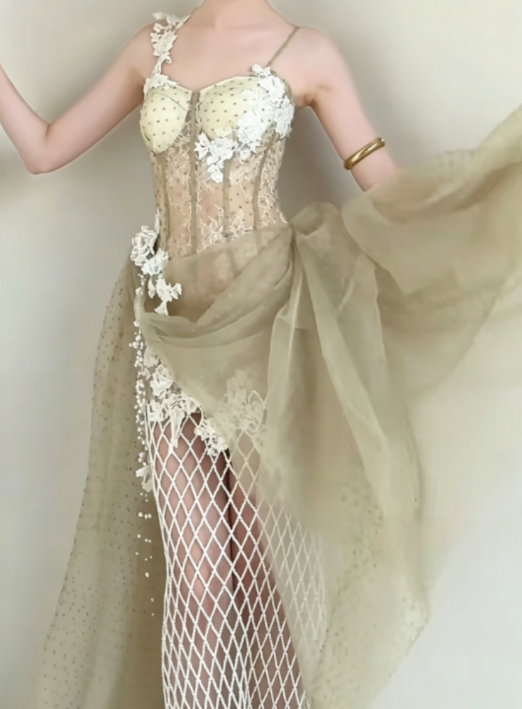 Ornate Spaghetti Straps Green Prom Dress Green Tulle Mesh Sheath Evening Dress GG6324
