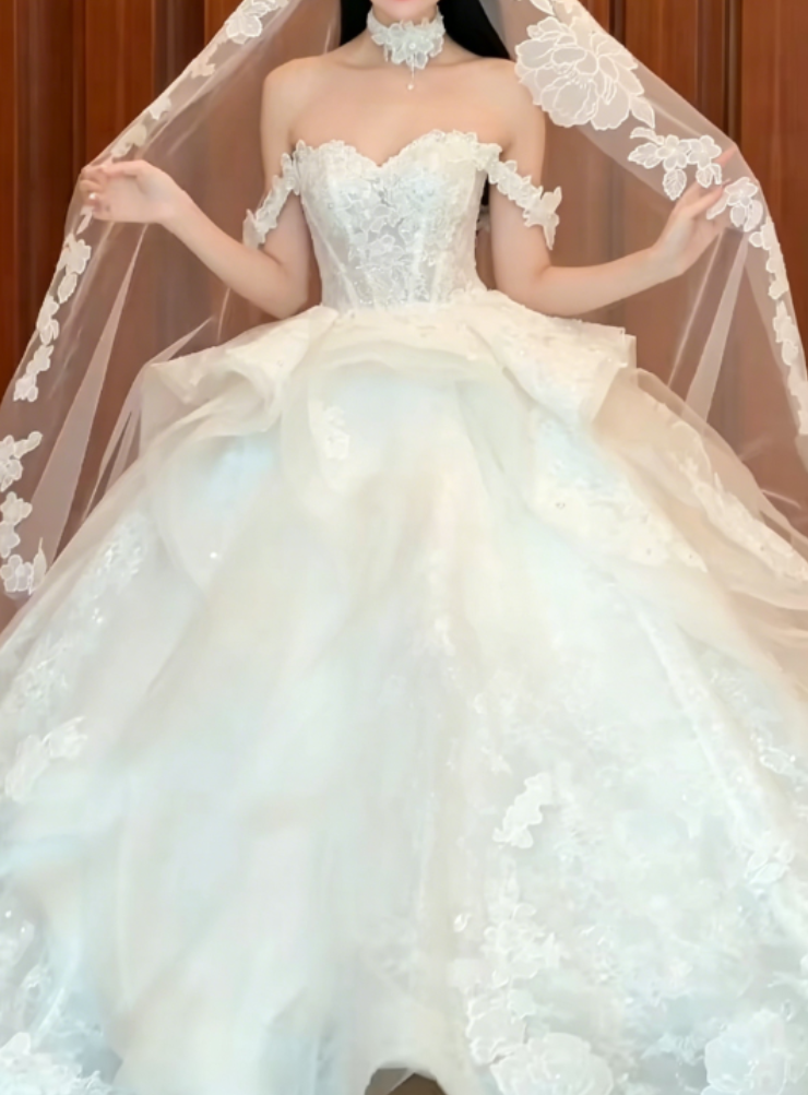 Charming Off-Shoulder White Wedding Dress Appliques Sequins A-Line Bridal Dress GG6348
