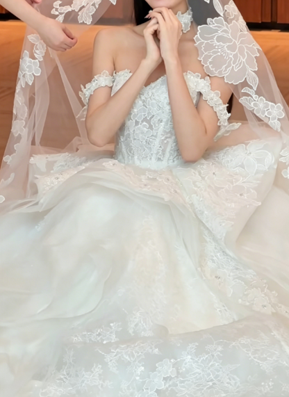 Charming Off-Shoulder White Wedding Dress Appliques Sequins A-Line Bridal Dress GG6348