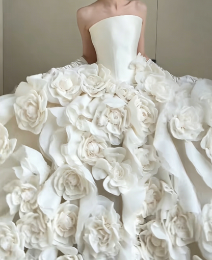Ornate Strapless Satin Wedding Dress Handmade Flowers A-Line Bridal Dress GG6377