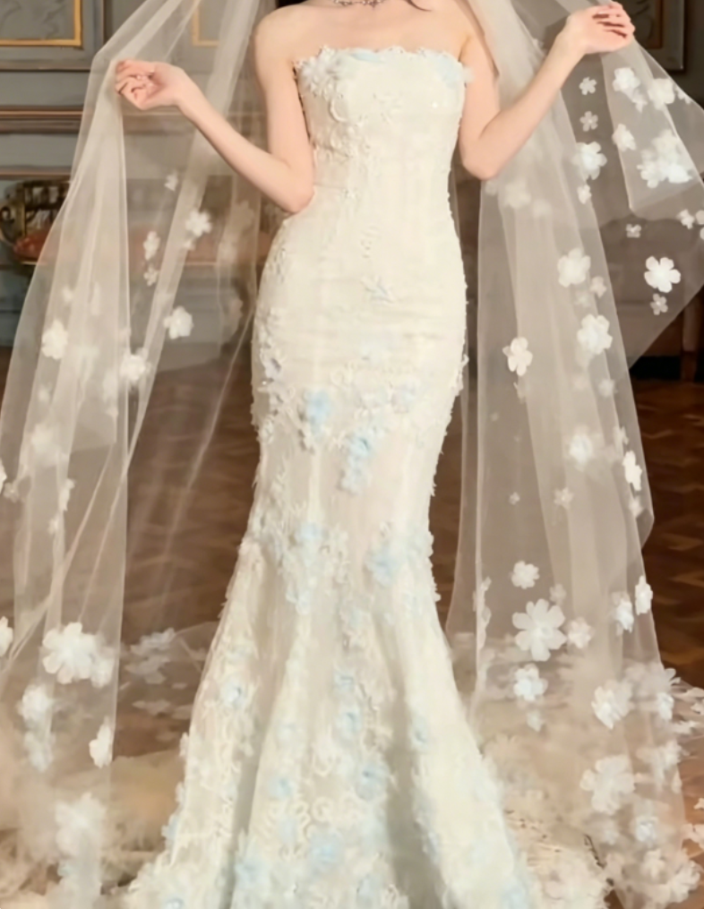 Graceful Strapless White Prom Dress Lace Appliques Mermaid Evening Dress GG6379