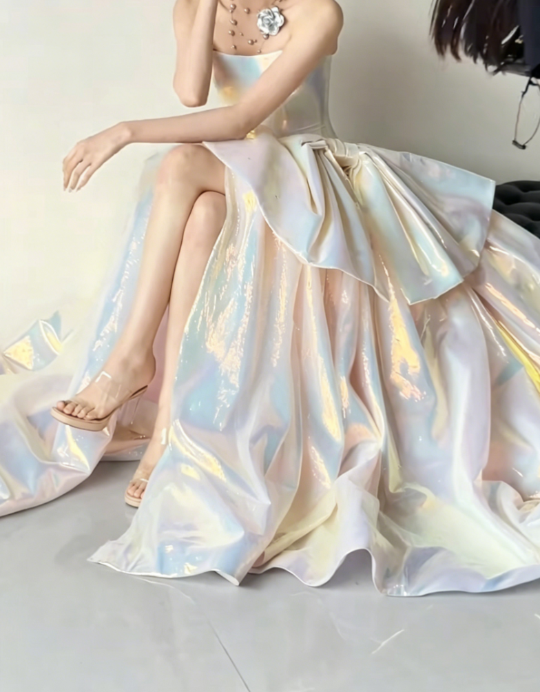 Iridescent Strapless White Prom Dress Satin Bow A-Line Evening Dress GG6421