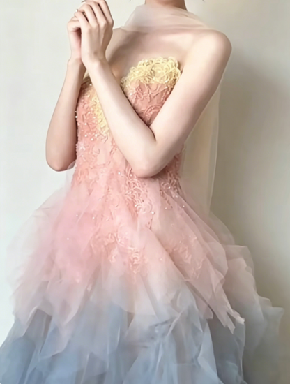 Charming Strapless Sequins Gradient Prom Dress With Scarf Ruffles Tulle A-Line Evening Dress GG6431