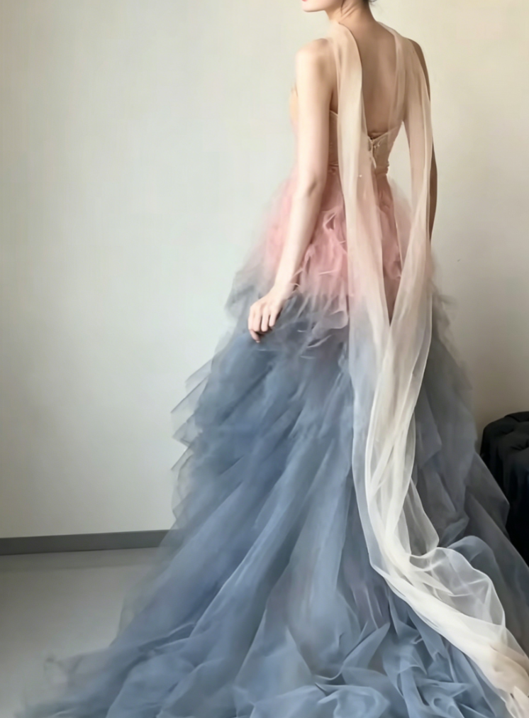 Charming Strapless Sequins Gradient Prom Dress With Scarf Ruffles Tulle A-Line Evening Dress GG6431