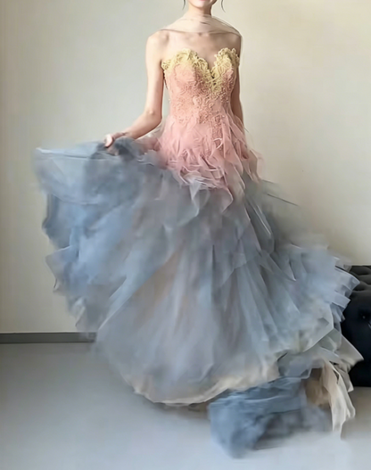 Charming Strapless Sequins Gradient Prom Dress With Scarf Ruffles Tulle A-Line Evening Dress GG6431