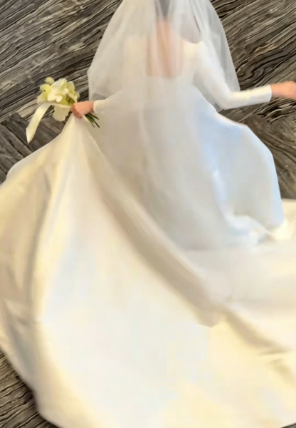 Simple Satin Wedding Dress Long Sleeve A-Line Bridal Dress GG6456
