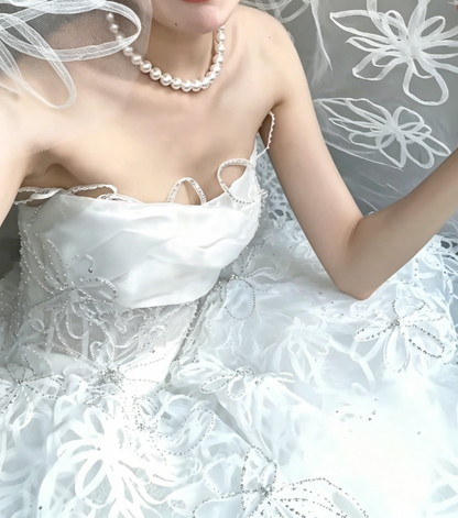Charming Strapless Appliques Wedding Dress Sequins A-Line Bridal Dress GG6464