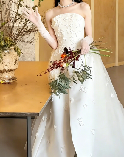 Charming Strapless Wedding Dress Appliques High Slit A-Line Bridal Dress GG6472