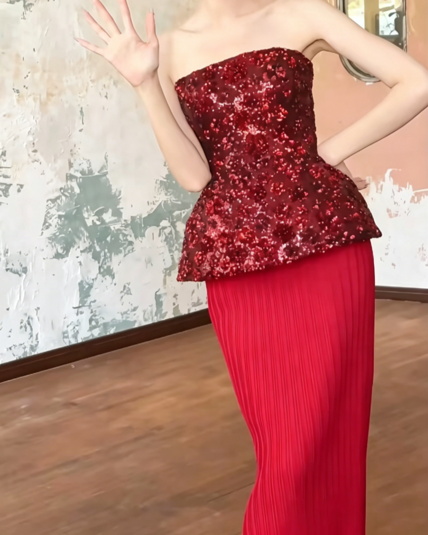 Luxurious Strapless Pleated Long Prom Dress Bow Red Sequins Sheath Evening Dress GG6476