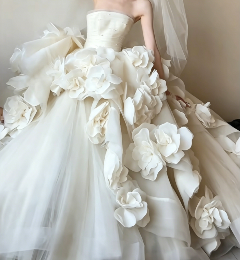 Ornate Strapless Beads Wedding Dress Handmade Flowers A-Line Bridal Dress GG6493