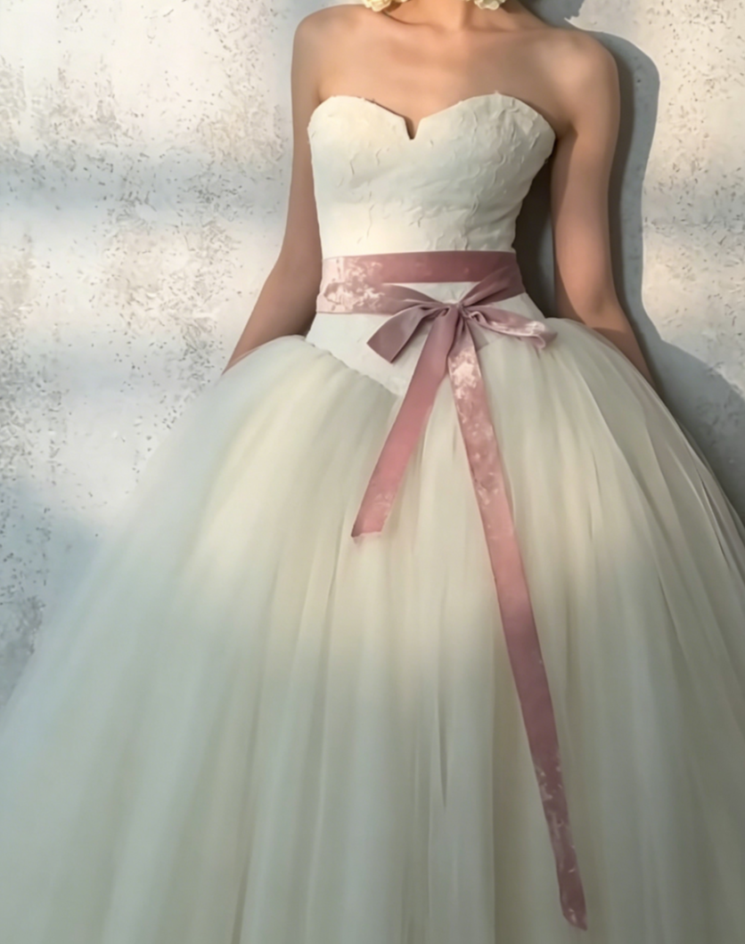 Vintage Strapless Bodice Wedding Dress Long Tulle A-Line Bridal Dress GG6579