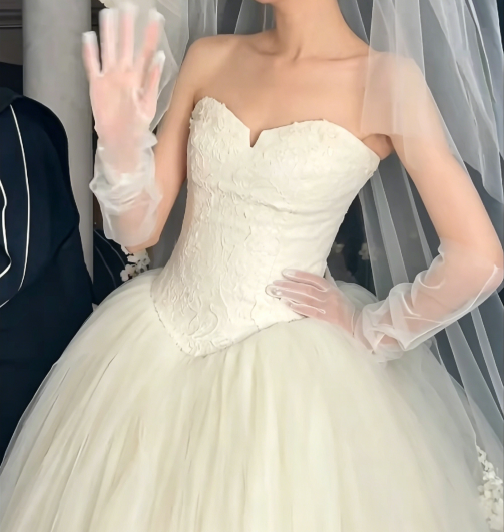 Vintage Strapless Bodice Wedding Dress Long Tulle A-Line Bridal Dress GG6579
