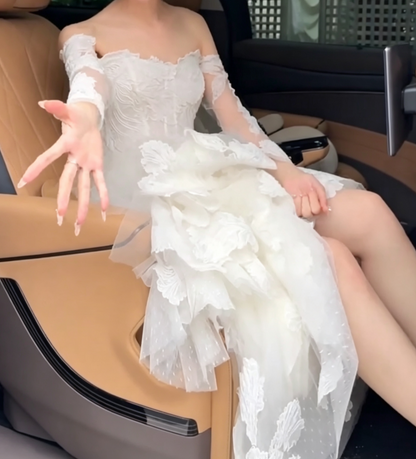 Sleek Off-Shoulder Wedding Dress Long Sleeve Appliques Mermaid Bridal Dress GG6600