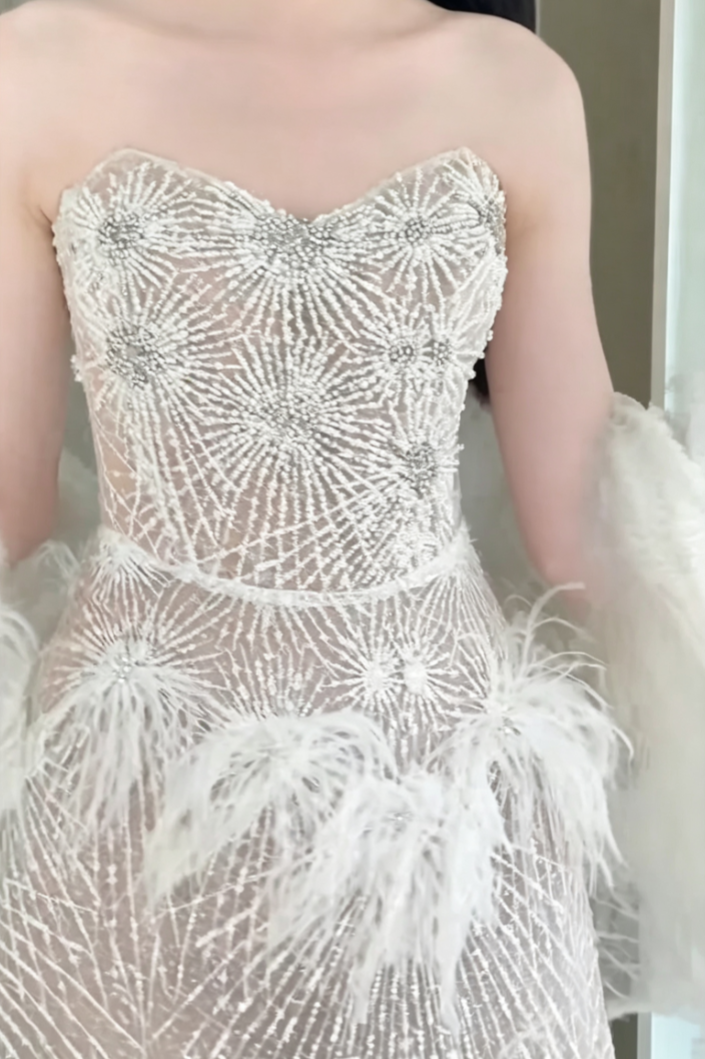 Playful Strapless Beaded Wedding Dress Feather A-Line Bridal Dress GG6607