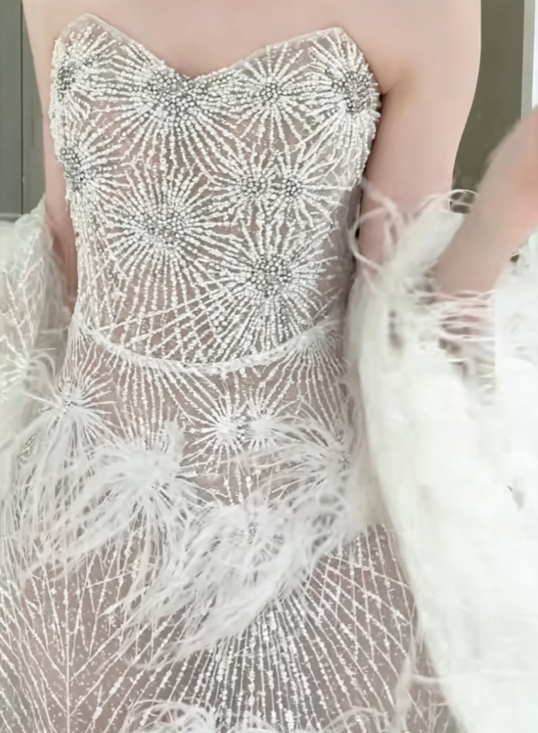 Playful Strapless Beaded Wedding Dress Feather A-Line Bridal Dress GG6607
