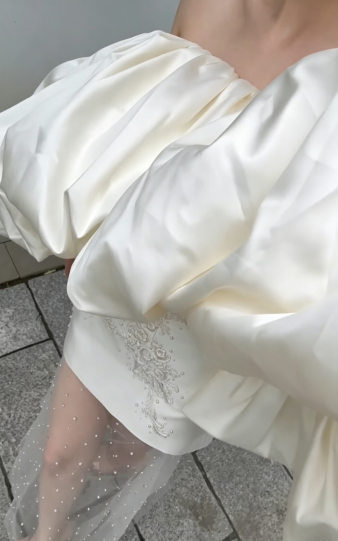 Cute Off-Shoulder Ivory Homecoming Dress Beads Appliques Sheath Birthday Dress GG6615