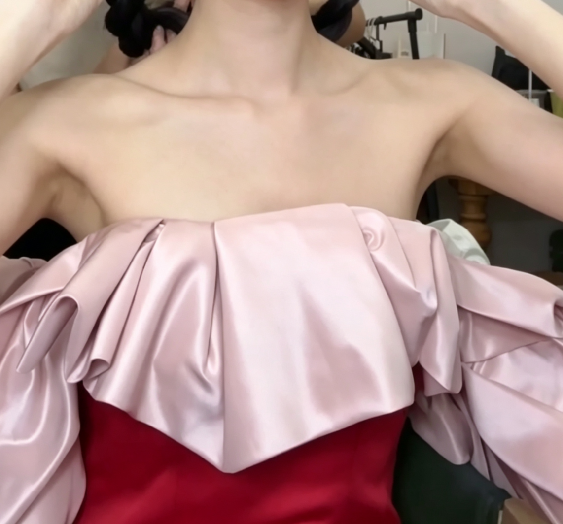 Vintage Off-Shoulder Red Prom Dress Ruffles Satin Mermaid Evening Dress GG6621