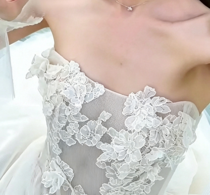 Chic Strapless Appliques Wedding Dress With Sleeves Tulle A-Line Bridal Dress GG6644