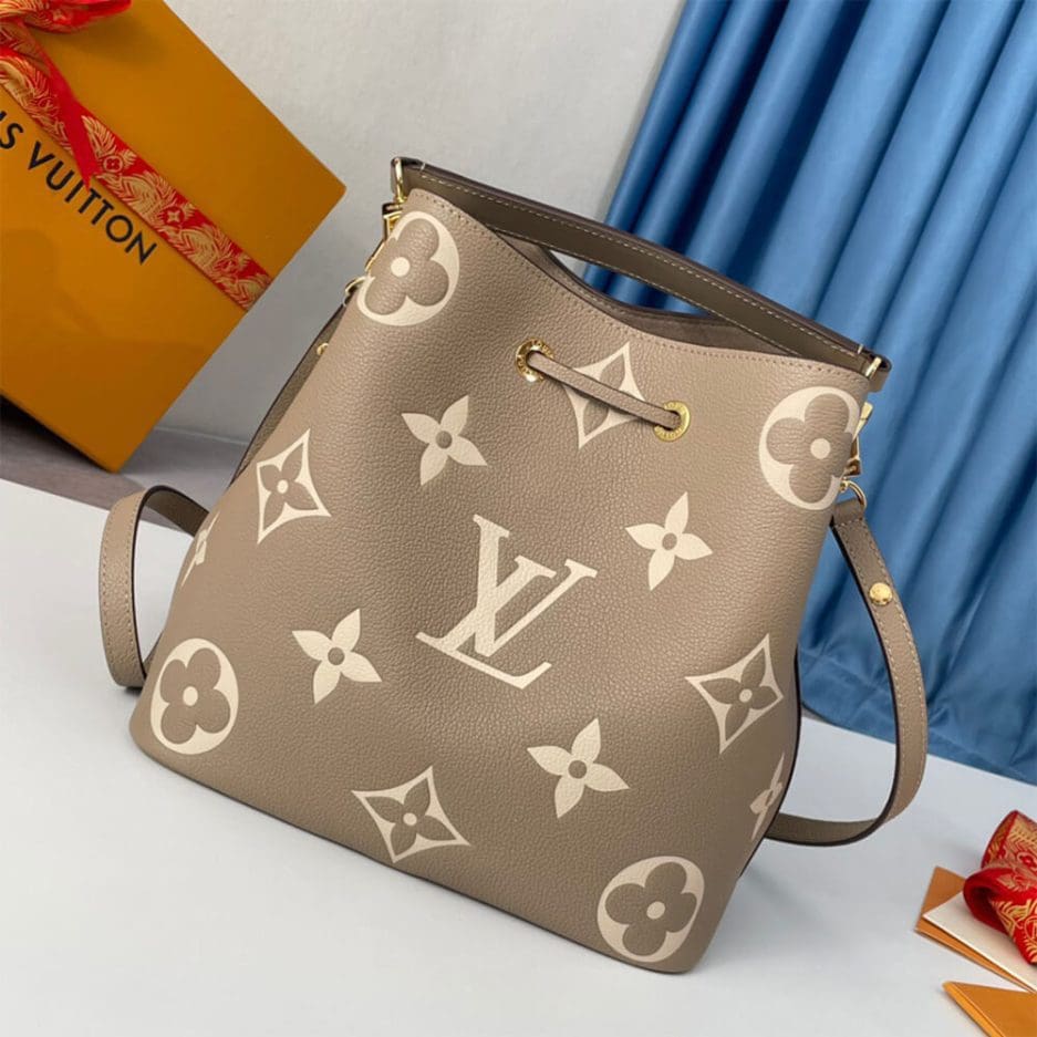 Louis Vuitton NEONOE MM M45497