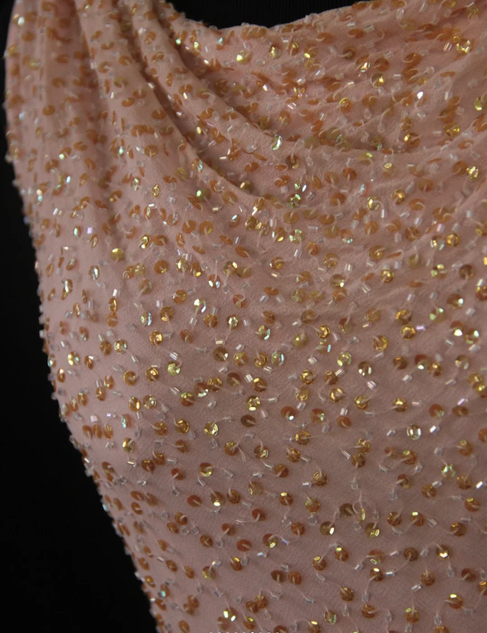 Glamorous Sleeveless Ombre Pink Satin Beaded Mermaid Long Evening Gown Birthday Outfits