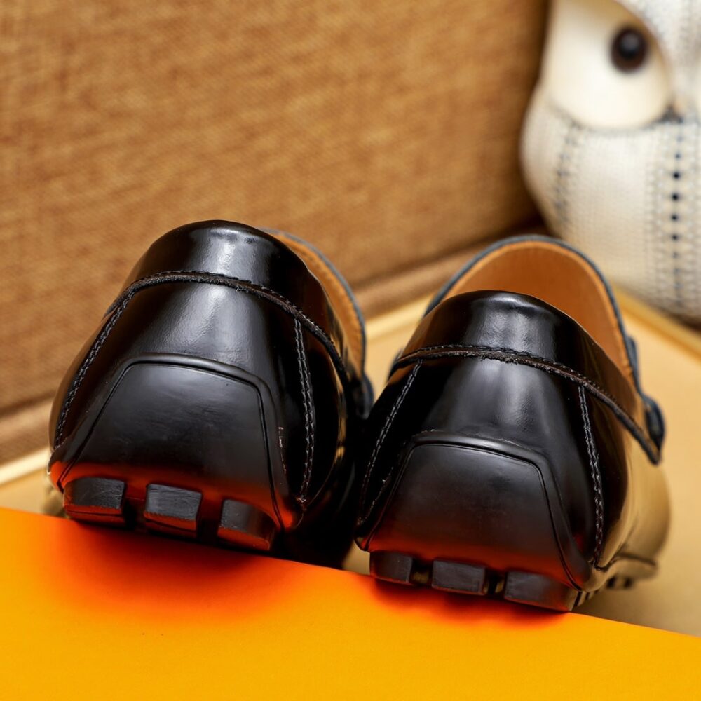 Hermes Men’S Loafer Moccasin Polish Leather With H Silver In Black