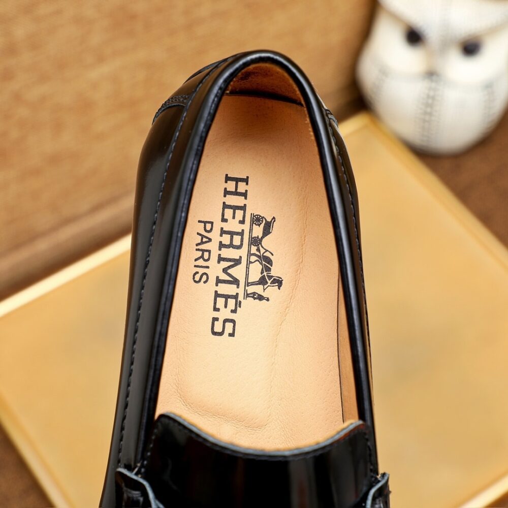 Hermes Men’S Loafer Moccasin Polish Leather With H Silver In Black