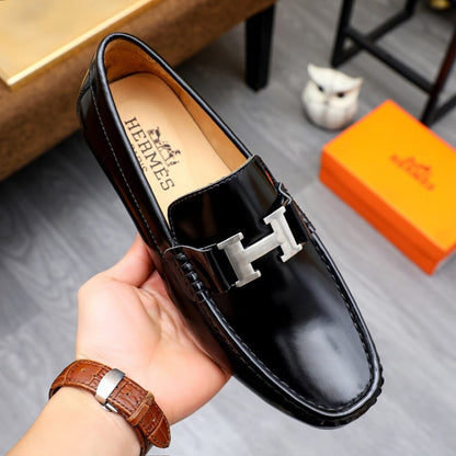 Hermes Men’S Loafer Moccasin Polish Leather With H Silver In Black