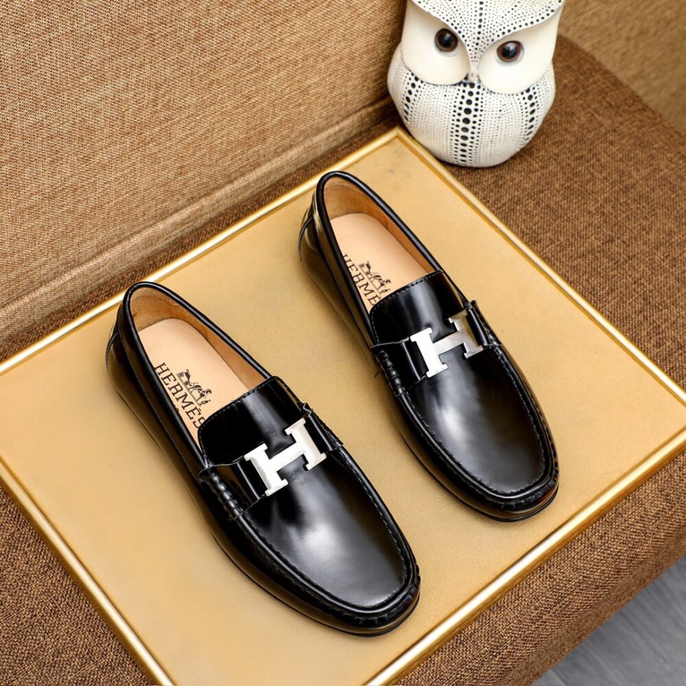 Hermes Men’S Loafer Moccasin Polish Leather With H Silver In Black