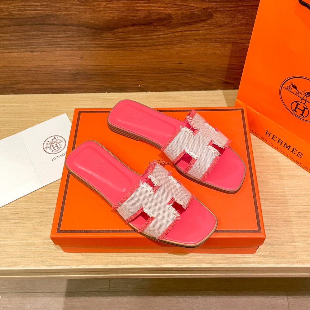 Hermes Oran Sandal Pink H231095Z C5350