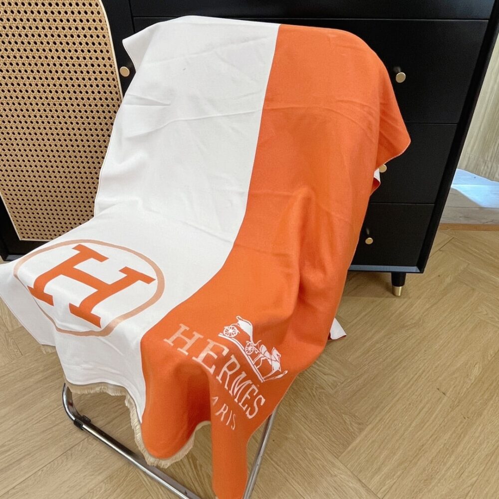 Hermes H Letter Cashmere Muffler Orange