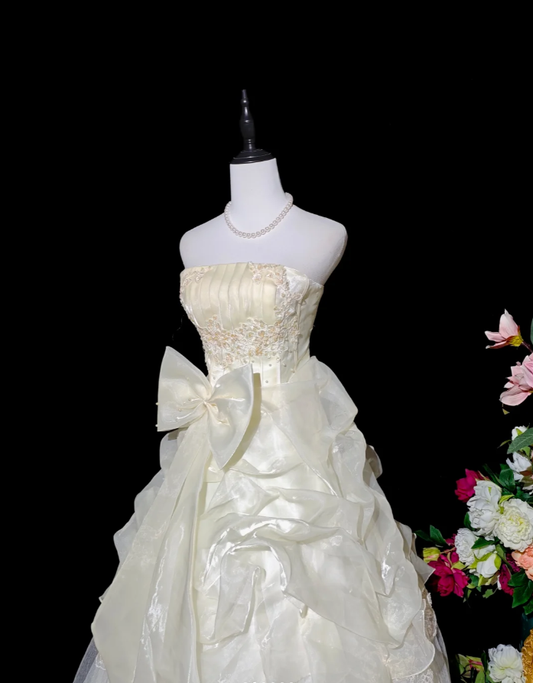 Elegant Strapless Organza Pleated Beaded Ball Gown Sweet 15 Dress Quinceanera Dress