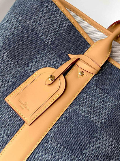 Louis Vuitton N40702 Weekend Tote