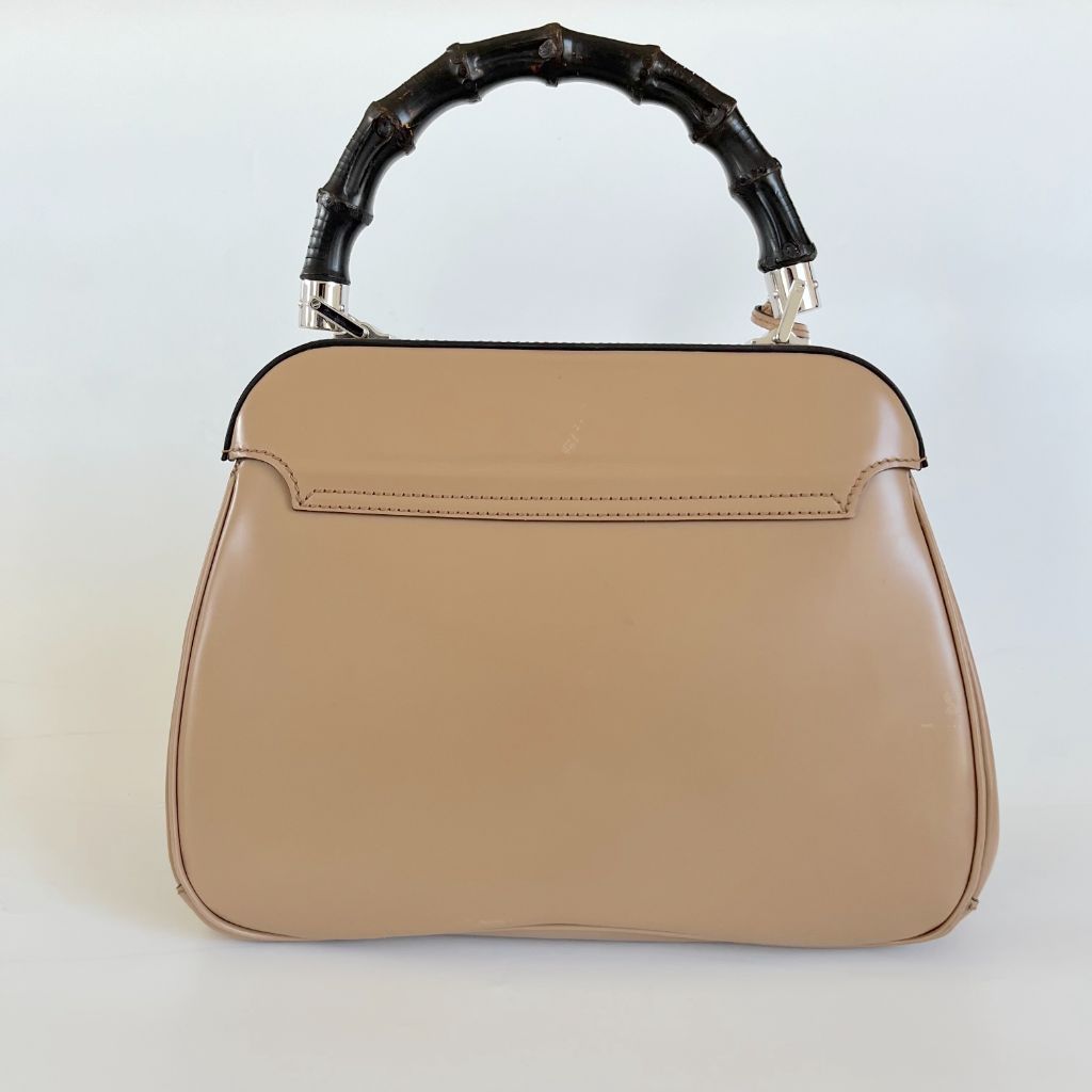 Gucci Beige Leather Lady Lock Bamboo Top Handle Bag