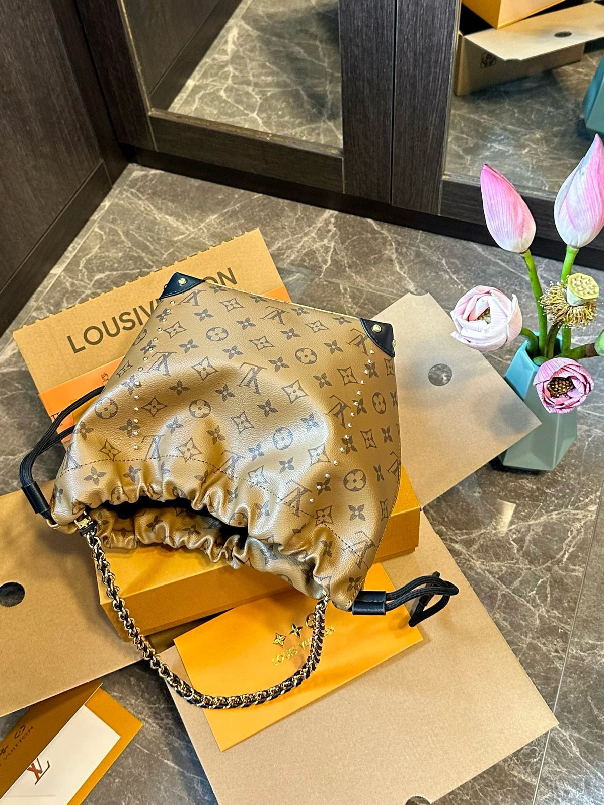 Louis Vuitton M13324 NOÉ TRUNK SMALL
