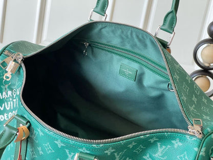 Louis Vuitton M12687 Keepall Bandoulière 50
