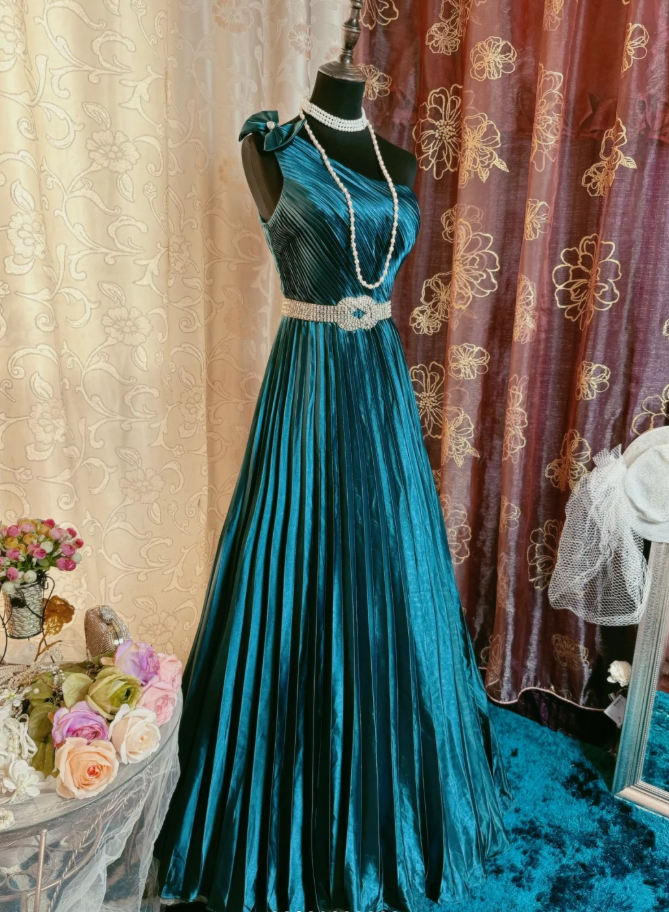 Vintage One Shoulder Peacock Blue Satin Pleated Beaded A Line Long Party Dress Prom Gowns SP1950