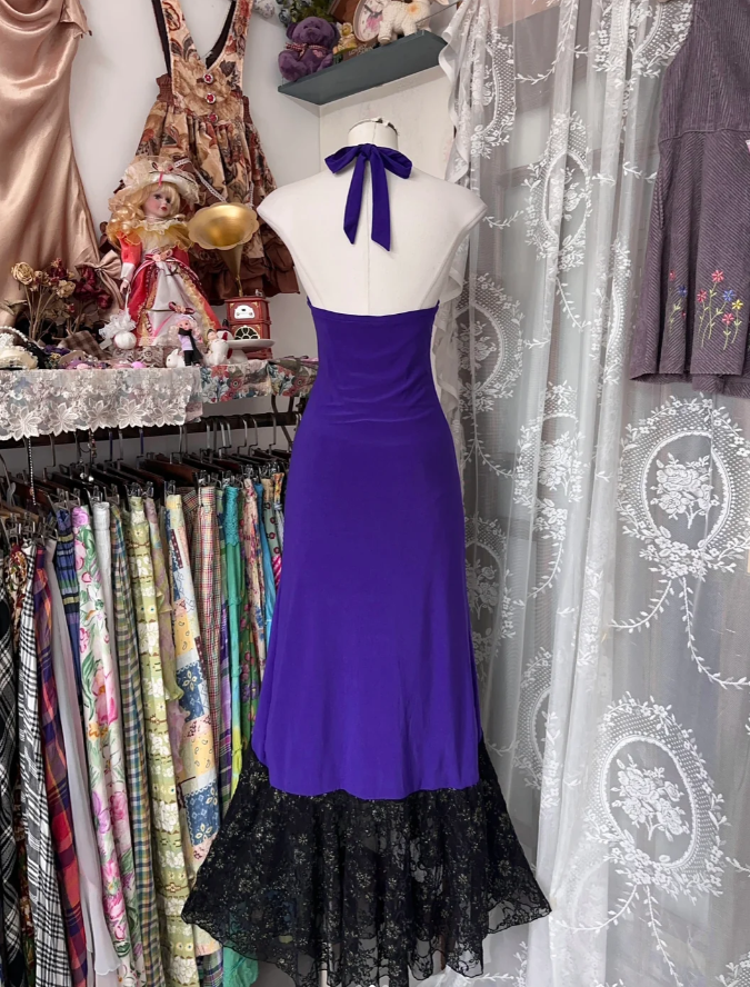 Elegant Halter V Neck Satin Lace Mermaid Long Evening Dress Purple Birthday Party Dress Prom Gown