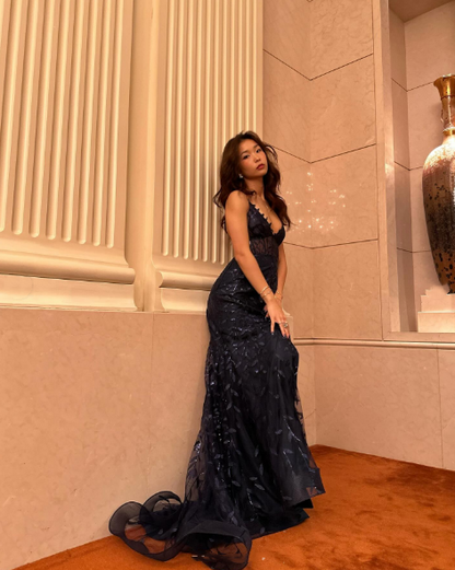 Pretty Navy Blue Spaghetti Straps V Neck Tulle Sequin Mermaid Long Evening Dress Formal Wedding Guest Dress SP1393