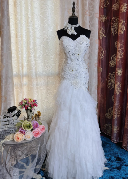 Glamorous Strapless White Lace Appliques Beaded Mermaid Long Evening Dress Birthday Prom Dress SP1615