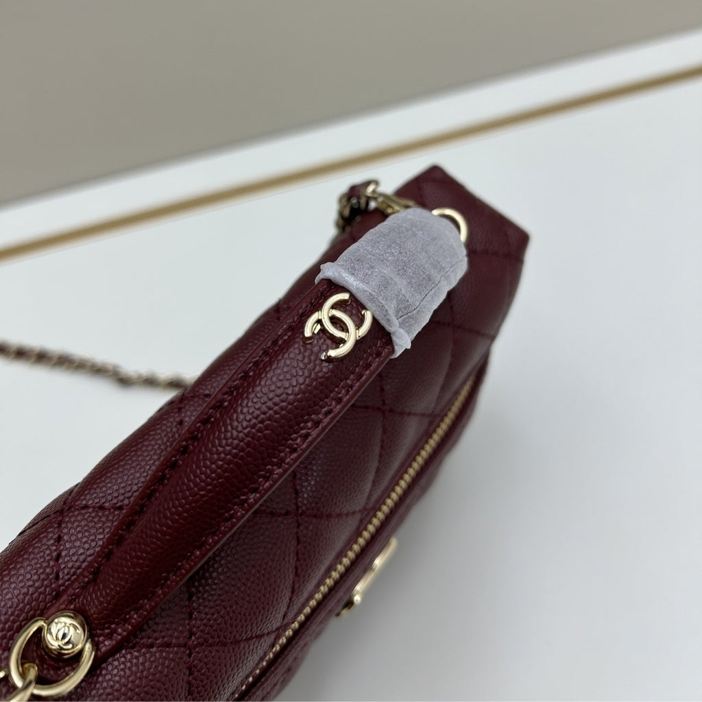 Chanel Classic Vanity With Chain Gold Tone Dark Red 19cm