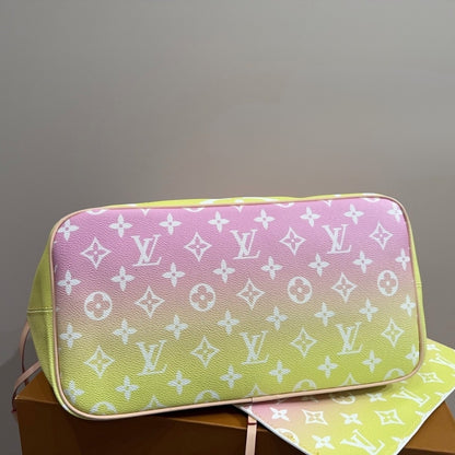 Louis Vuitton Neverfull MM By The Pool Monogram Giant Yellow Pink 31Cm M45680