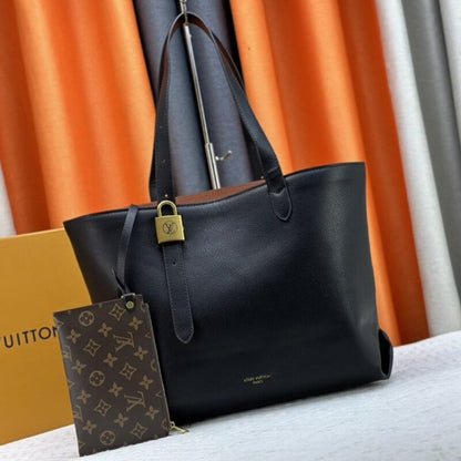 Louis Vuitton Low Key Cabas MM Grained Leather Black 47Cm M25341