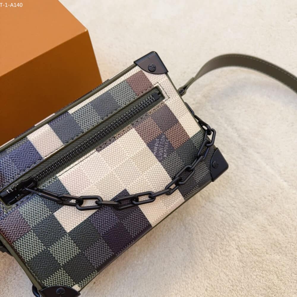 Louis Vuitton Mini Soft Trunk Green 20Cm M24581