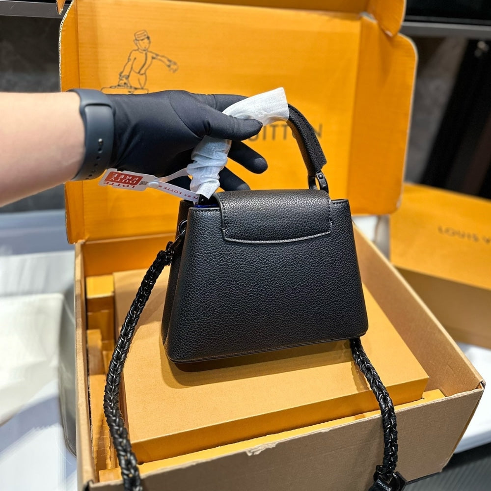 Louis Vuitton Capucines East West Mini Optic Black 19Cm M23955