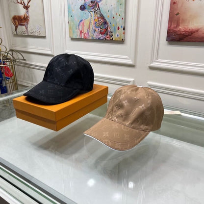 Louis Vuitton Monogram Cap Black