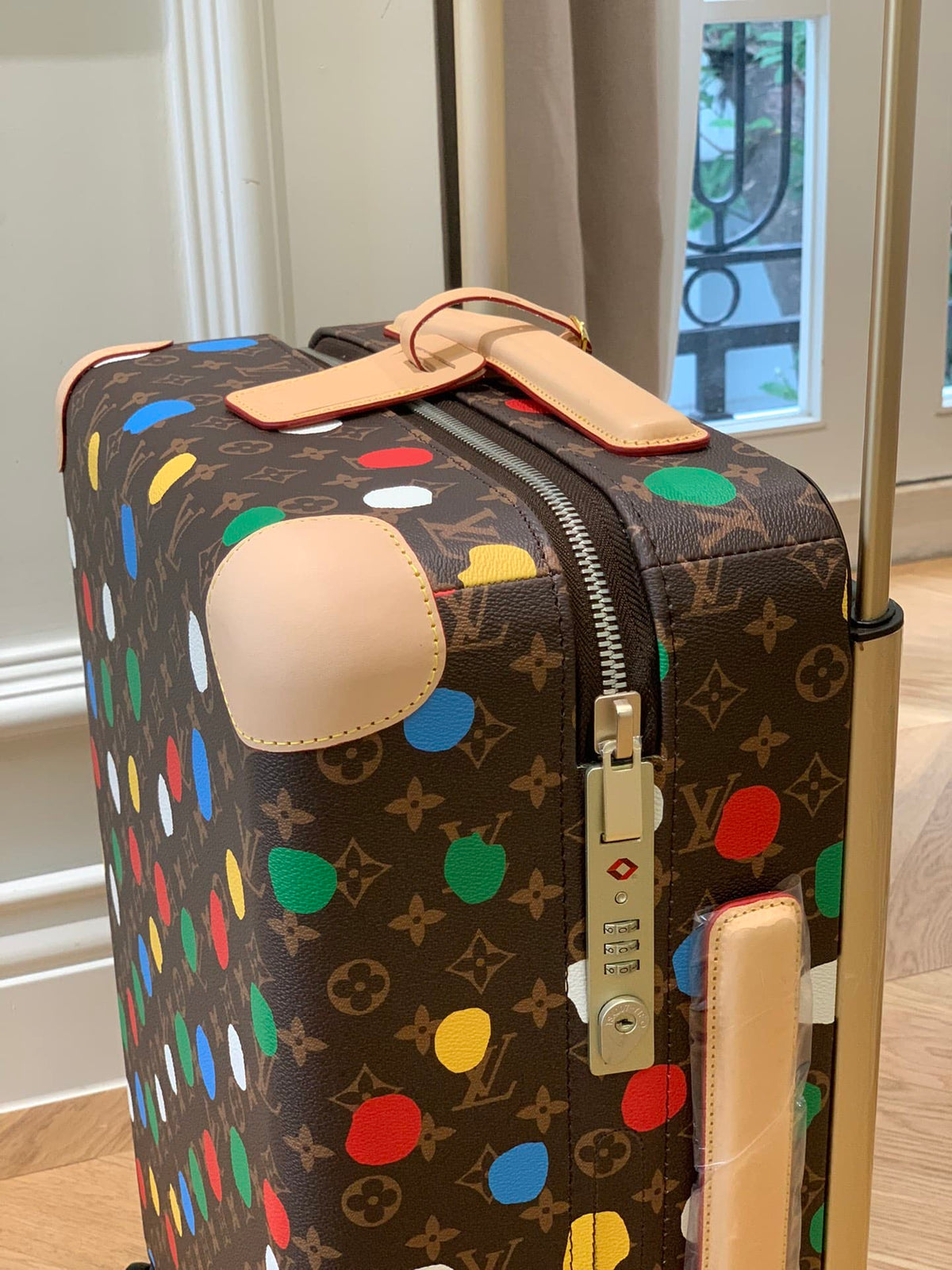 Louis Vuitton X Yayoi Kusama Horizon 55 Suitcase Grained Leather Monogram Multicolor 55Cm M10118
