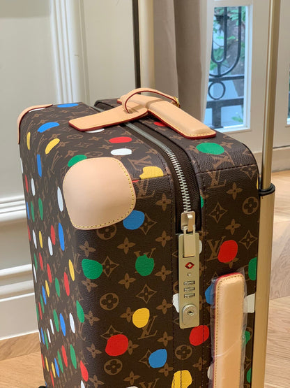 Louis Vuitton X Yayoi Kusama Horizon 55 Suitcase Grained Leather Monogram Multicolor 55Cm M10118